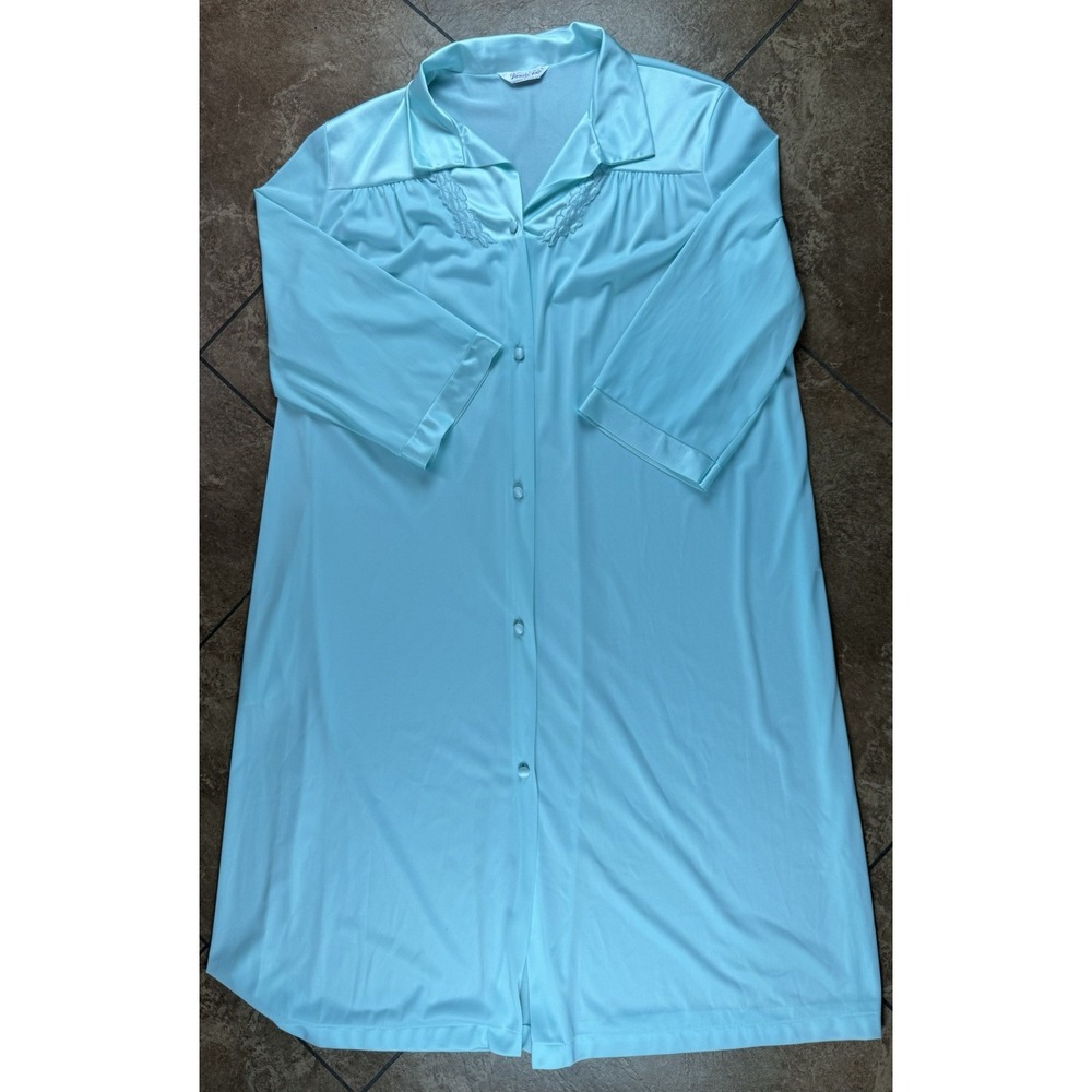 Vintage Vanity Fair LT Blue Nylon Silky Long Sleeve Button Down Nightgown Size L